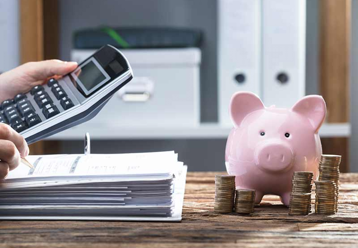 Ušetrite čas a energiu. Zverte svoje účtovníctvo a dane do rúk odborníkov.